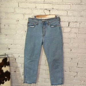 Levi’s wedgie straight jean